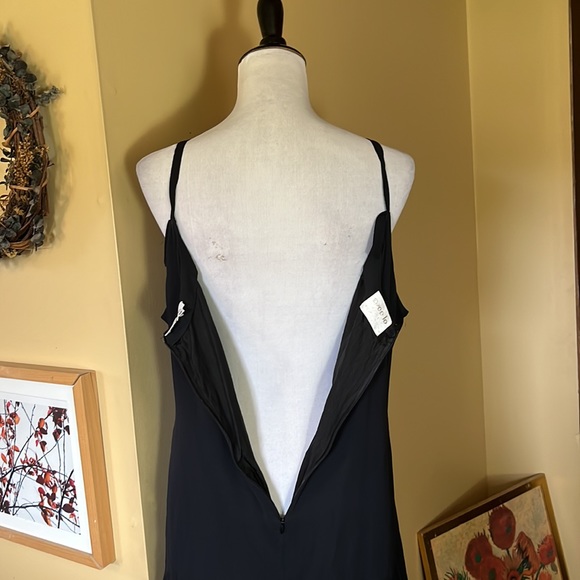 SWEE LO NY size Medium Flapper-Style Great Gadsby Silk Tank PinTuck Dress GOTH - Picture 9 of 17